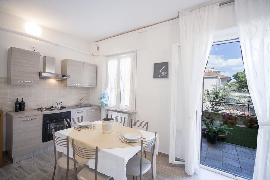 Hotel Colombo Riccione Zewnętrze zdjęcie