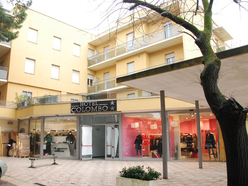 Hotel Colombo Riccione Zewnętrze zdjęcie